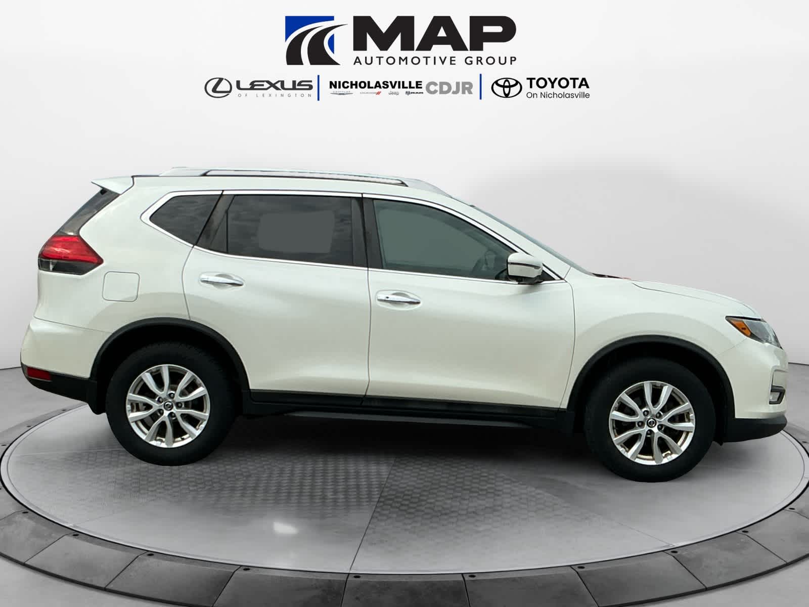 2017 Nissan Rogue SV