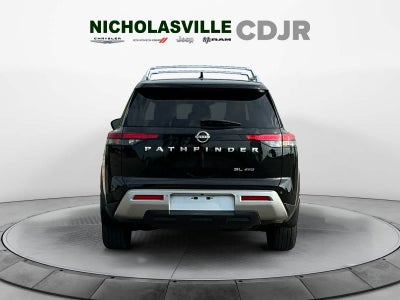 2023 Nissan Pathfinder SL 4WD