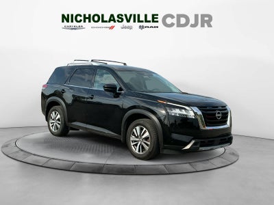 2023 Nissan Pathfinder SL 4WD