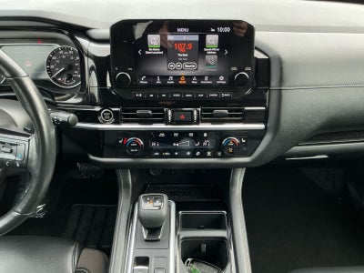 2023 Nissan Pathfinder SL 4WD