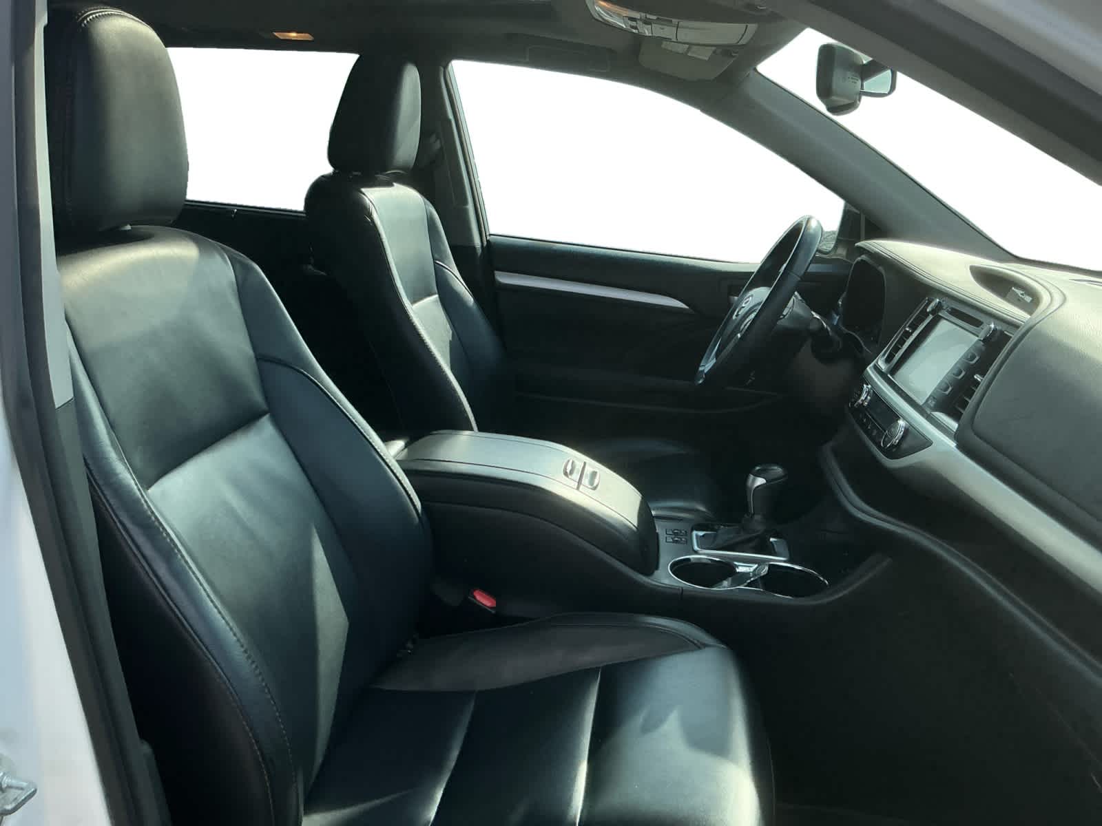 2016 Toyota Highlander XLE V6