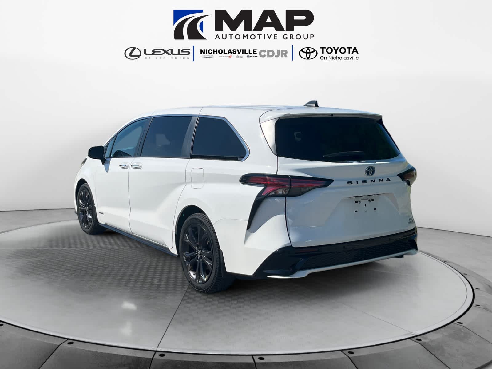2021 Toyota Sienna XSE