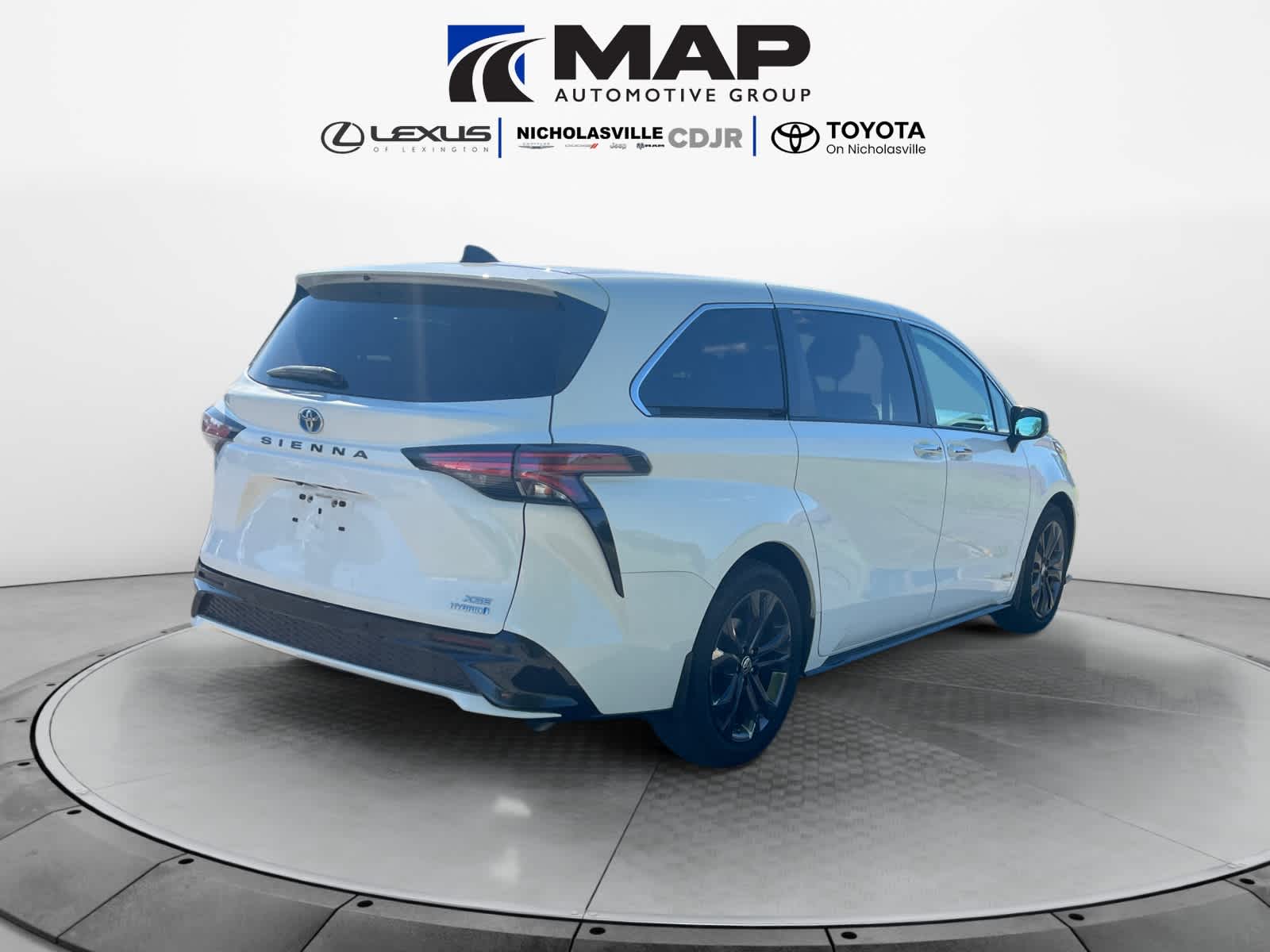 2021 Toyota Sienna XSE