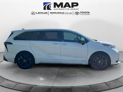 2021 Toyota Sienna XSE