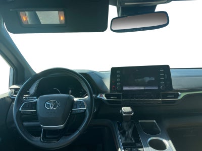 2021 Toyota Sienna XSE