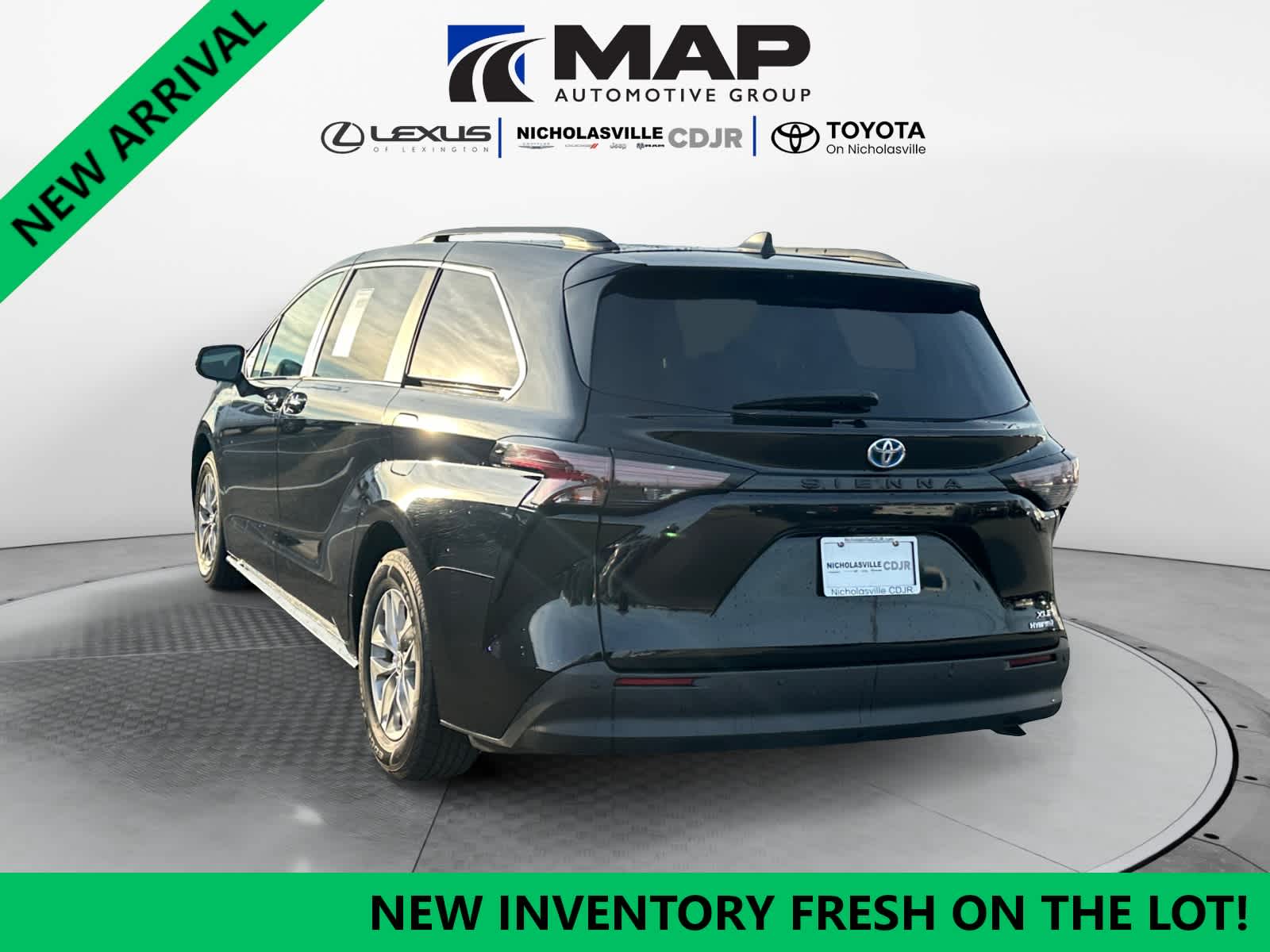 2024 Toyota Sienna XLE
