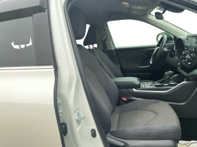 2021 Toyota Highlander LE