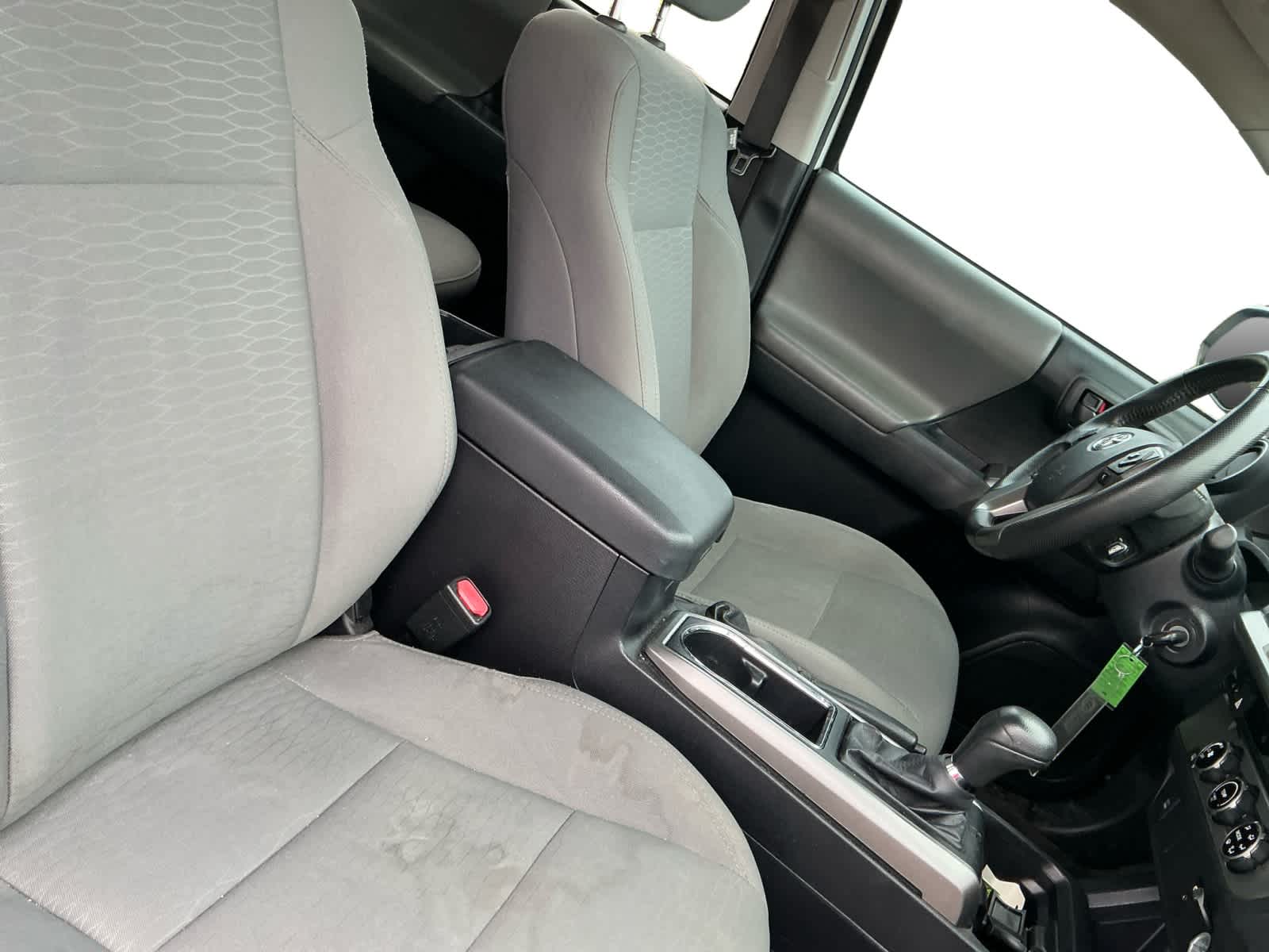 2016 Toyota Tacoma SR5