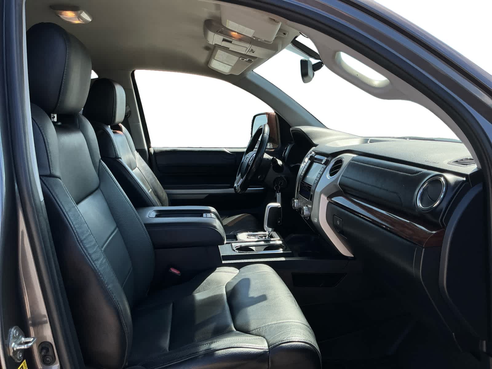 2017 Toyota Tundra Limited 5.7L V8