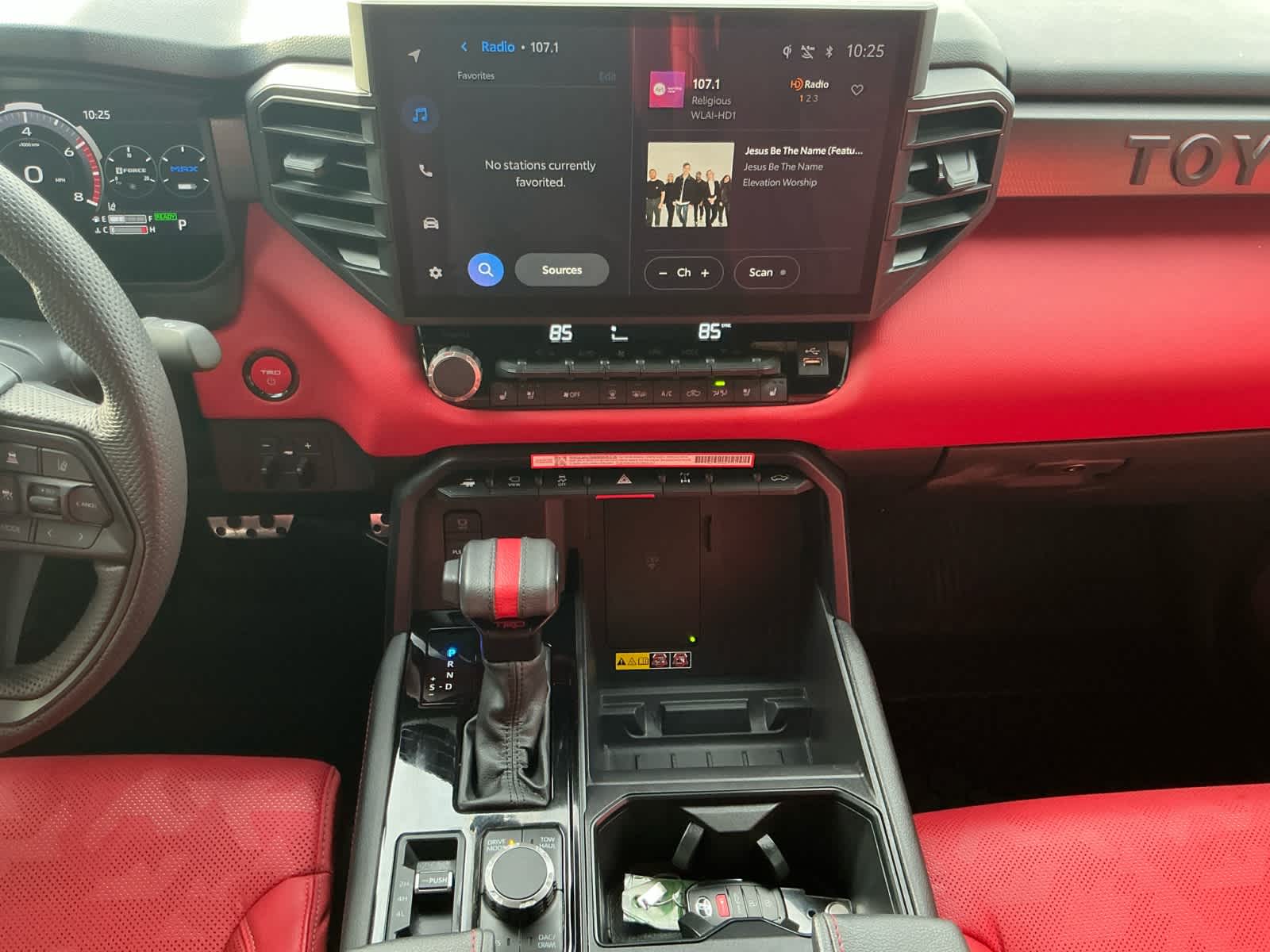 2025 Toyota Tundra Hybrid TRD Pro Hybrid CrewMax 5.5' Bed