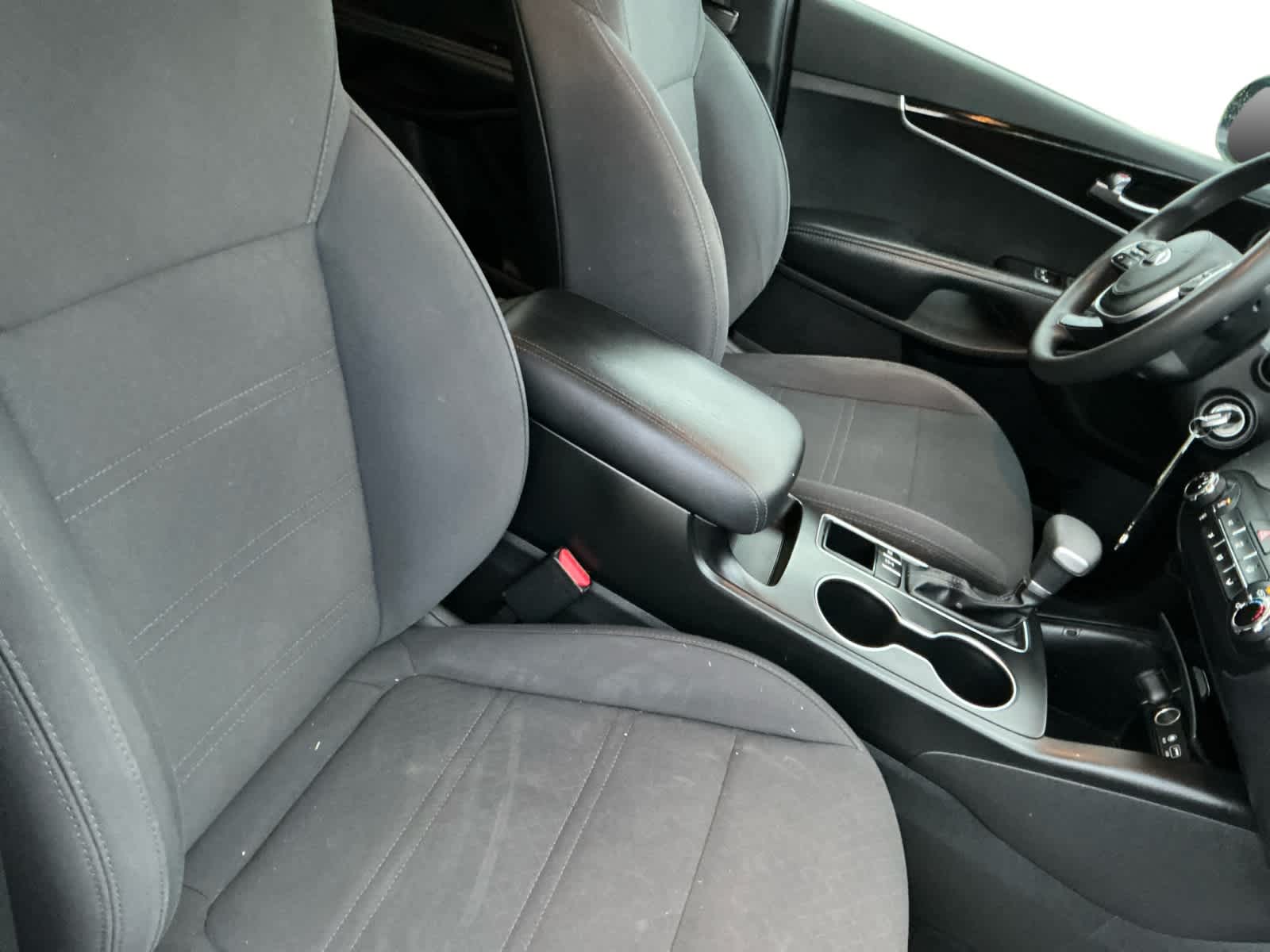 2020 Kia Sorento 2.4L LX