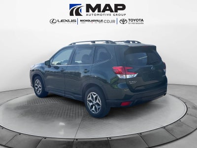 2024 Subaru Forester Premium