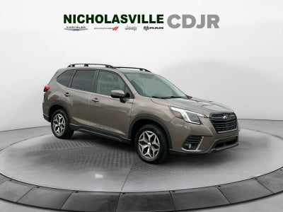 2022 Subaru Forester Premium