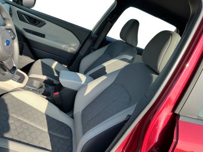 2025 Subaru Forester AWD