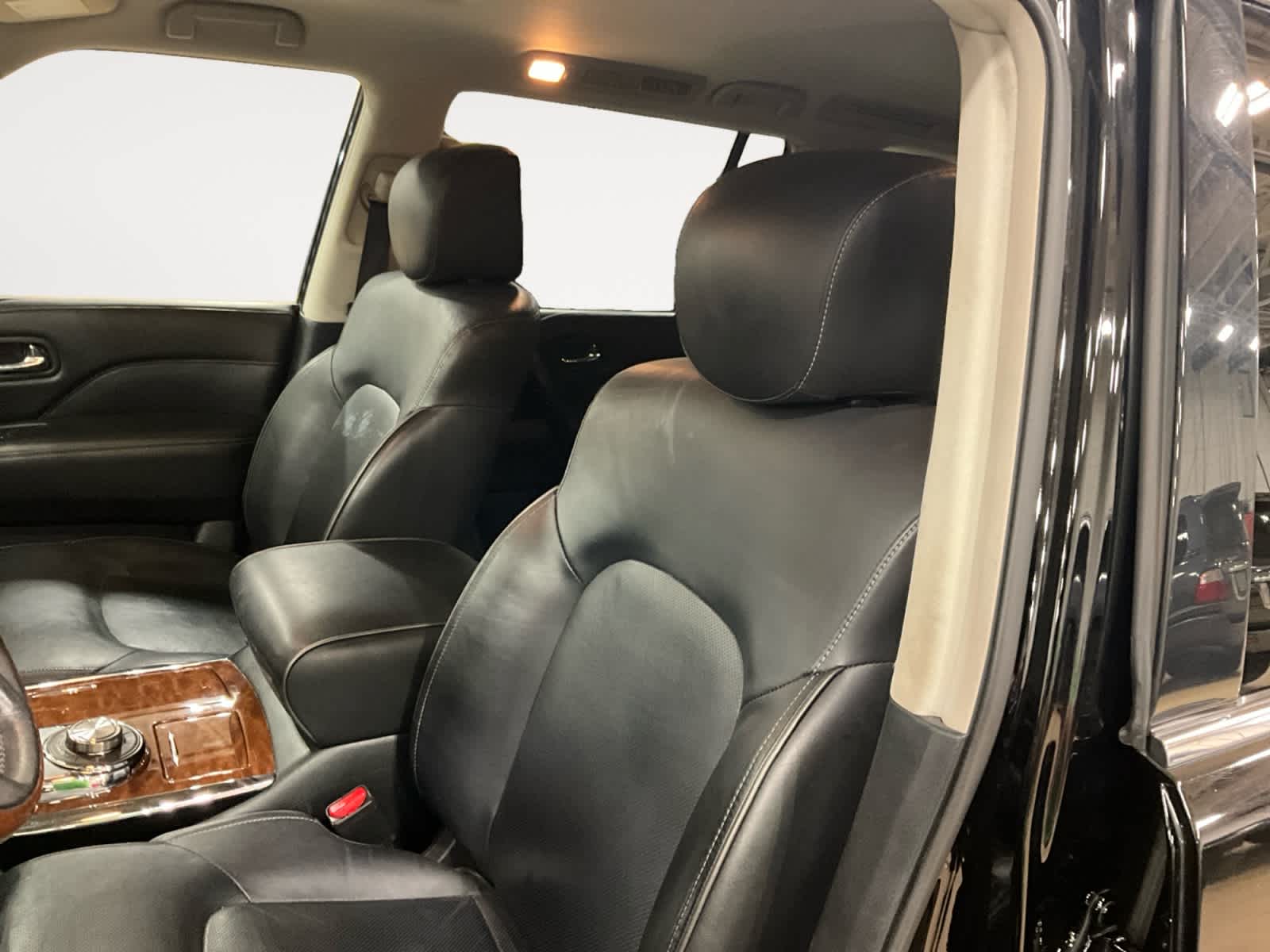 2018 INFINITI QX80 AWD