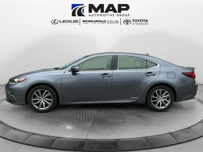 2016 Lexus ES 300h Hybrid