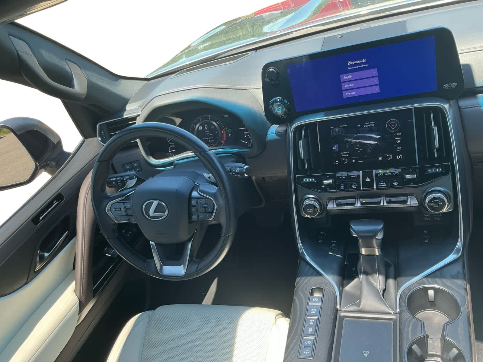 2022 Lexus LX 600 Luxury