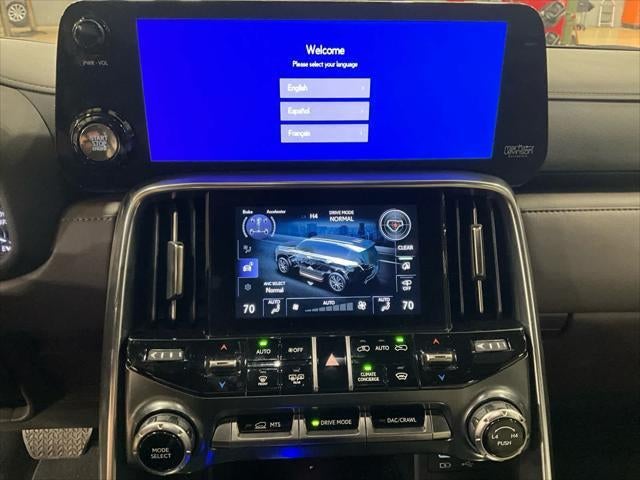 2022 Lexus LX 600 Luxury