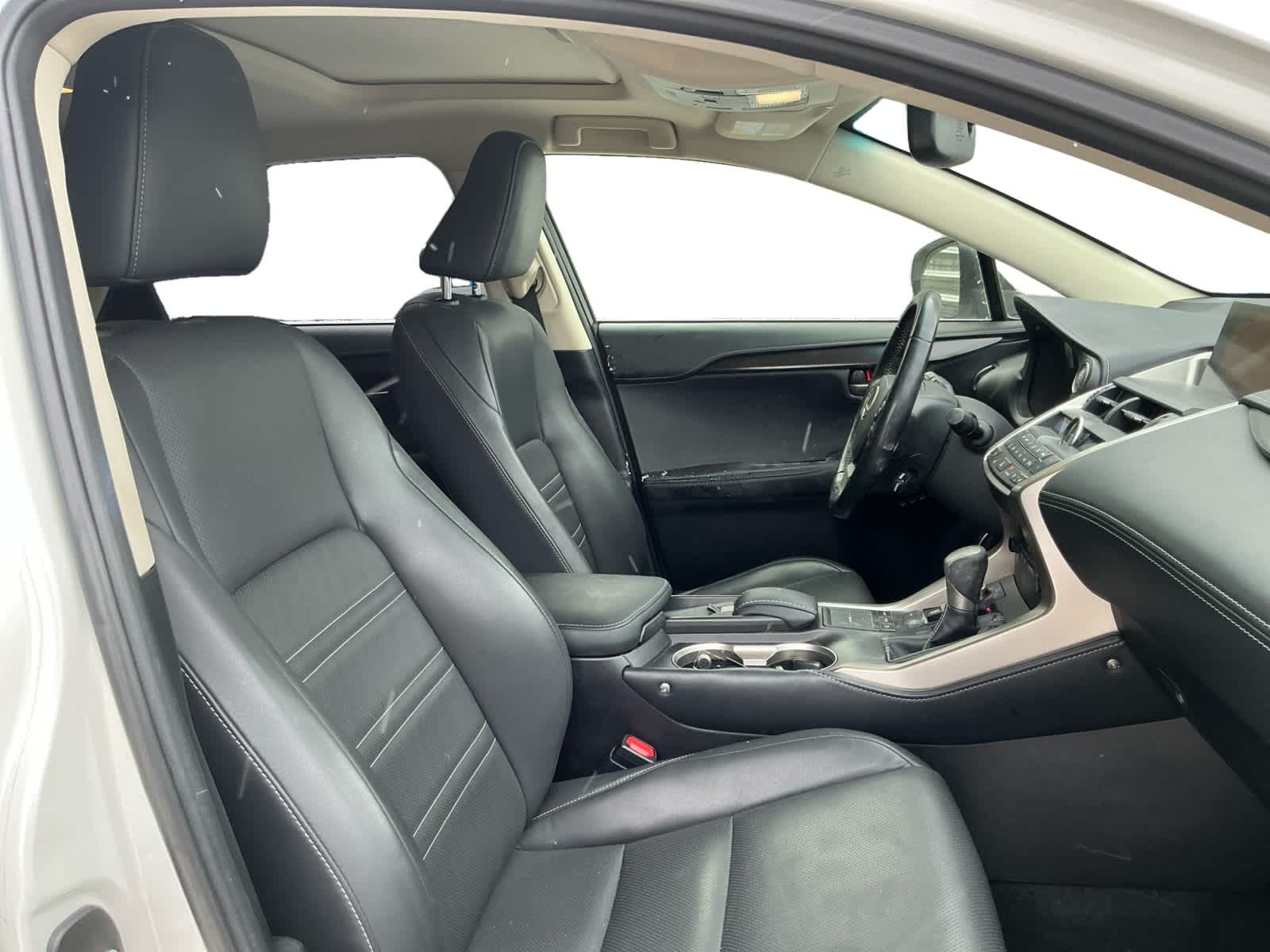 2016 Lexus NX 200t FWD 4dr