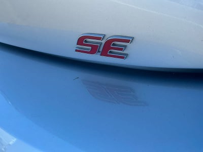 2024 Toyota Corolla Hatchback SE