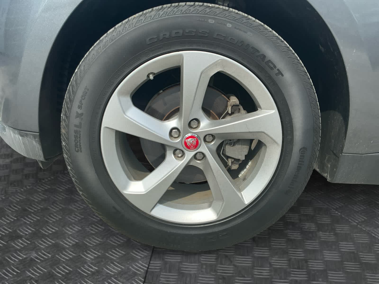 2019 Jaguar F-PACE 25t Premium