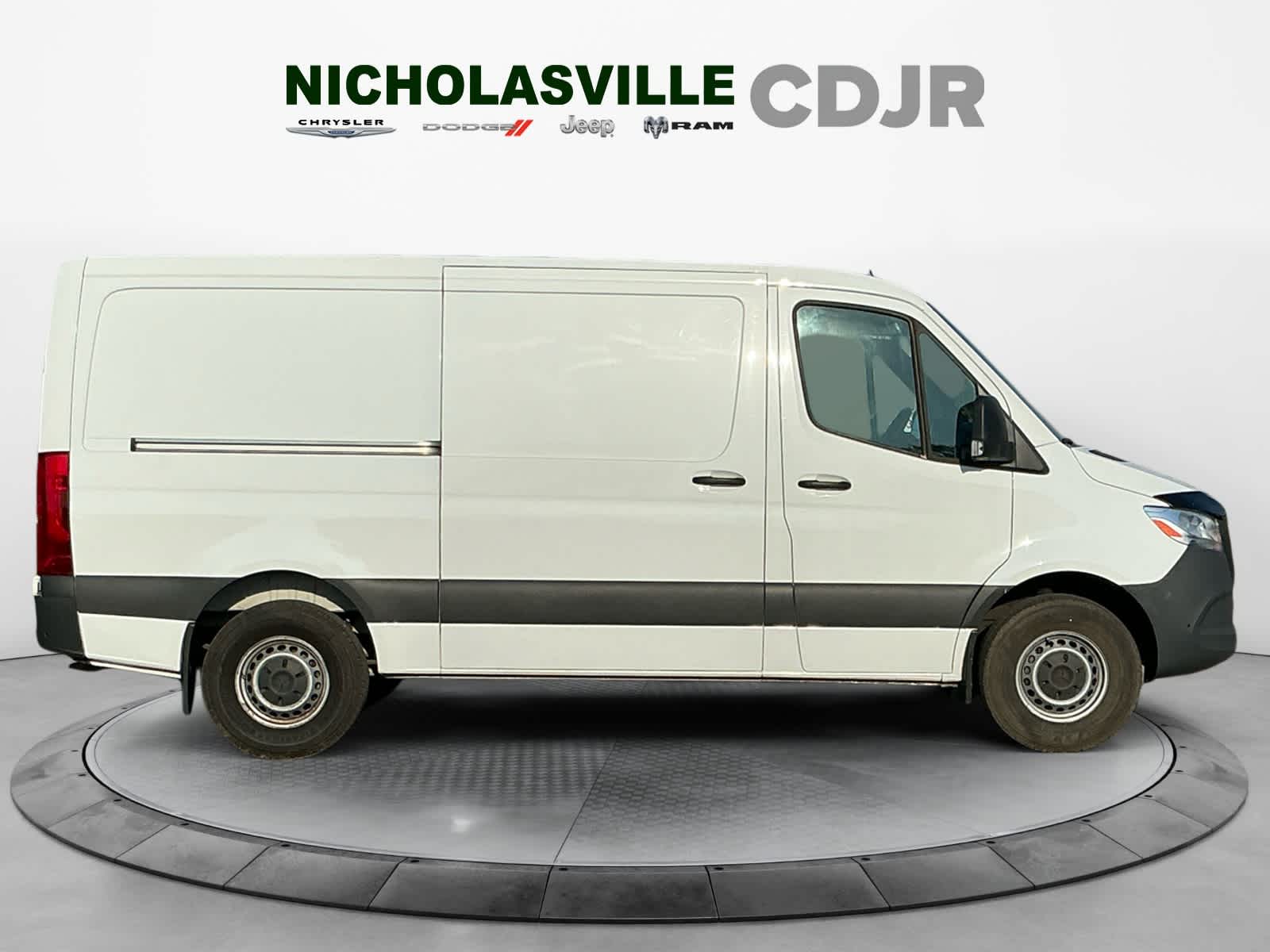 2022 Mercedes-Benz Sprinter 1500 Standard Roof I4