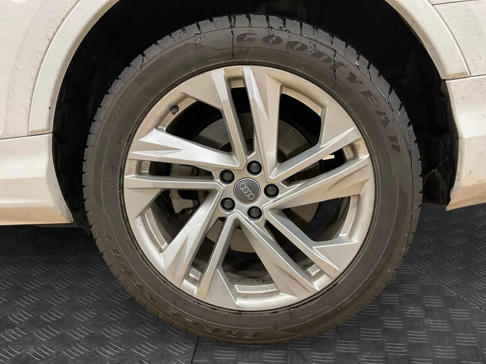 2020 Audi Q7 Premium Plus 55 TFSI quattro Tiptronic