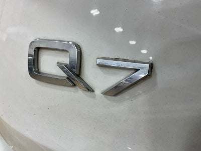 2020 Audi Q7 Premium Plus 55 TFSI quattro Tiptronic