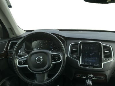 2019 Volvo XC90 T6 Momentum