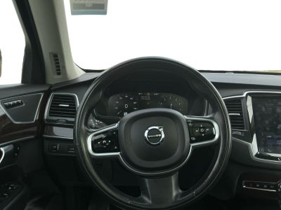 2019 Volvo XC90 T6 Momentum