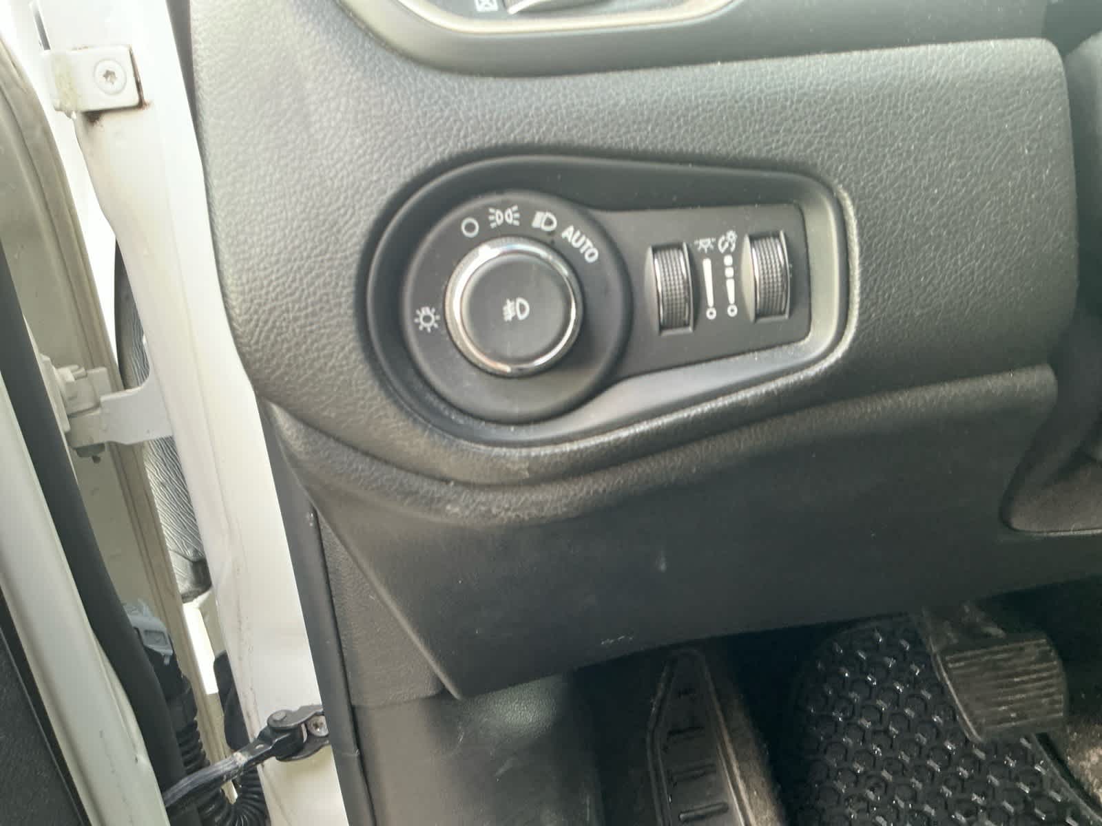 2017 Jeep Renegade Latitude FWD