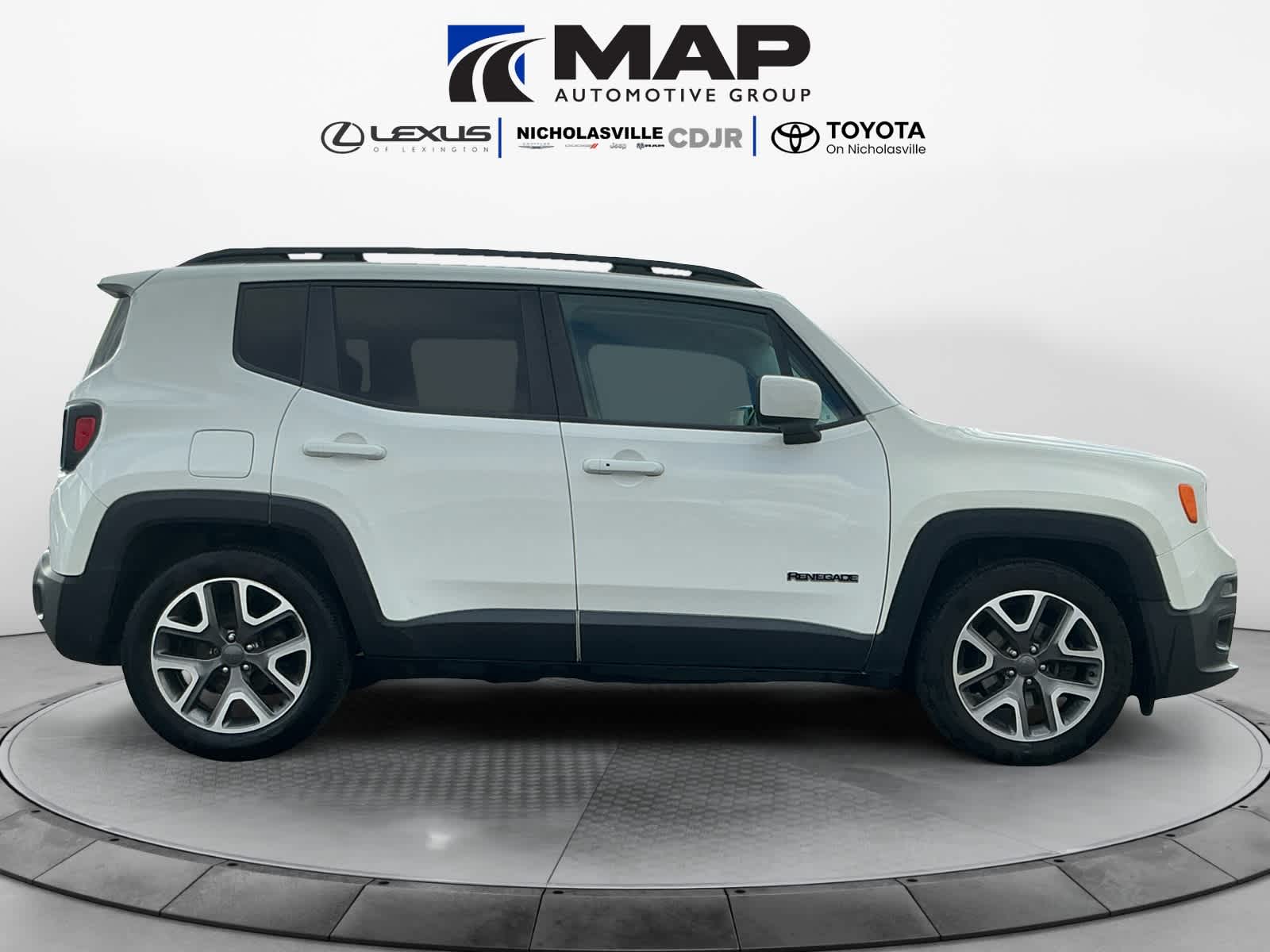 2017 Jeep Renegade Latitude FWD