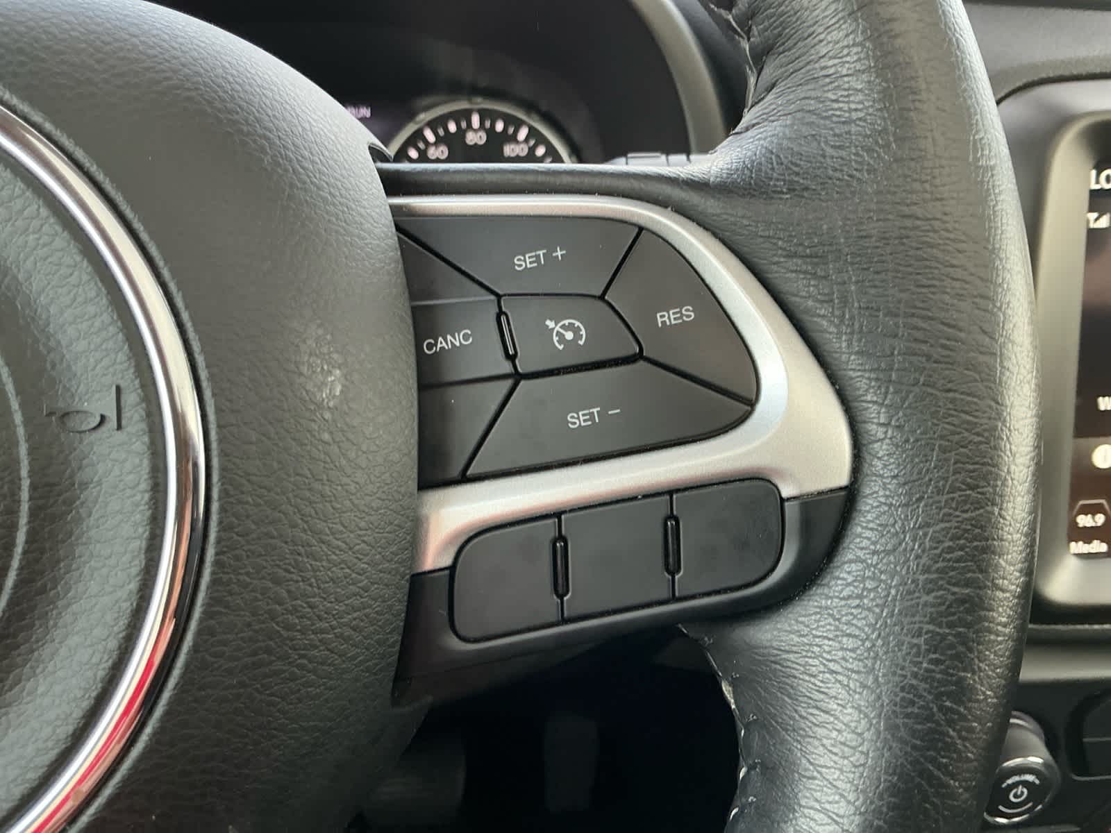 2023 Jeep Renegade Altitude 4x4