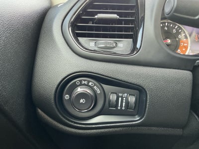 2023 Jeep Renegade Altitude 4x4