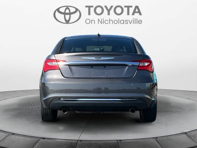 2014 Chrysler 200 Limited