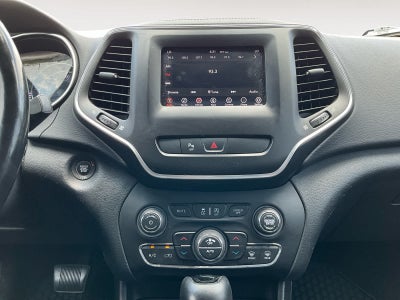 2020 Jeep Cherokee Altitude