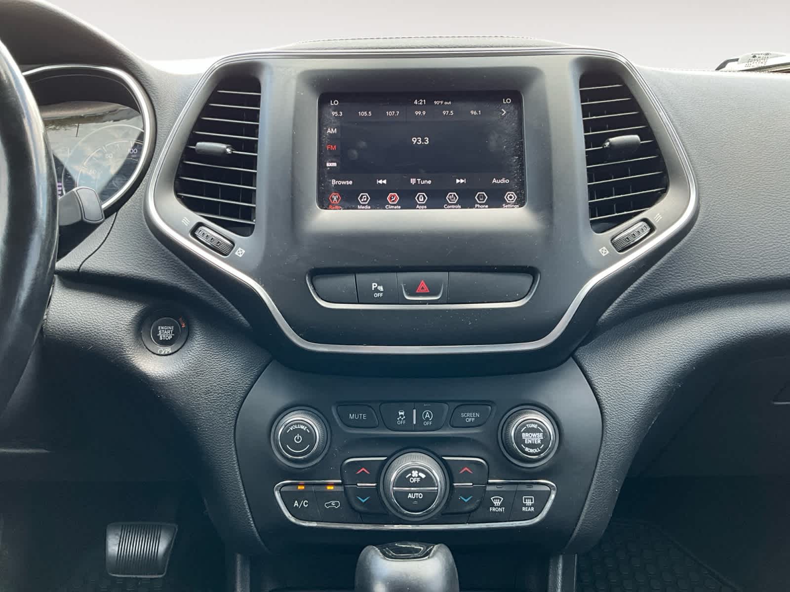 2020 Jeep Cherokee Altitude