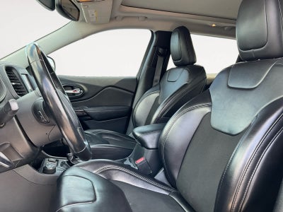 2020 Jeep Cherokee Altitude