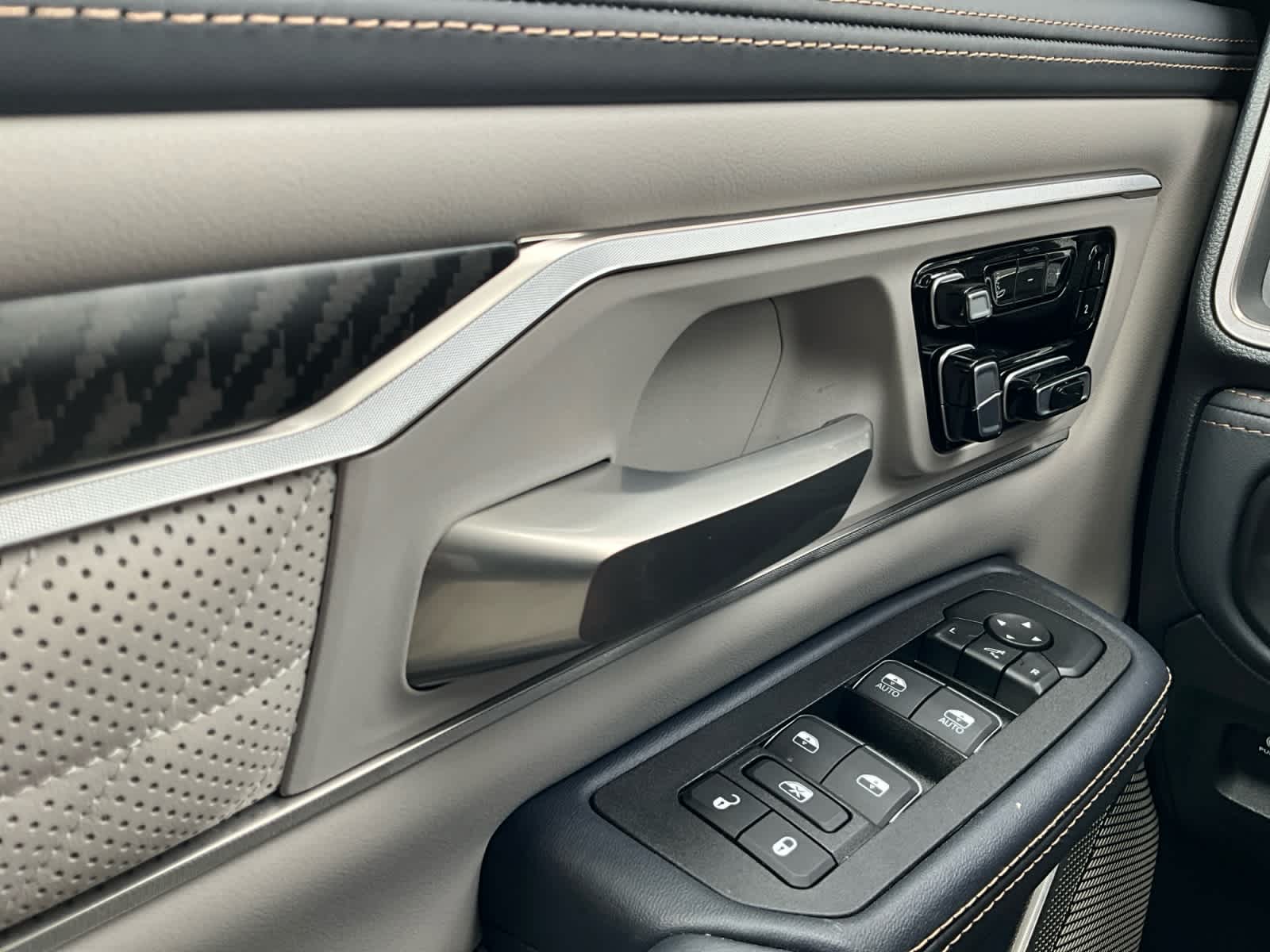 2025 RAM 1500 Tungsten