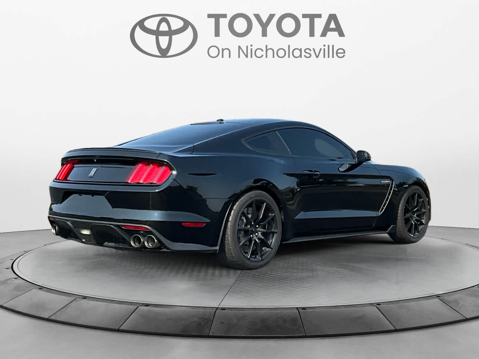 2016 Ford Mustang Shelby GT350