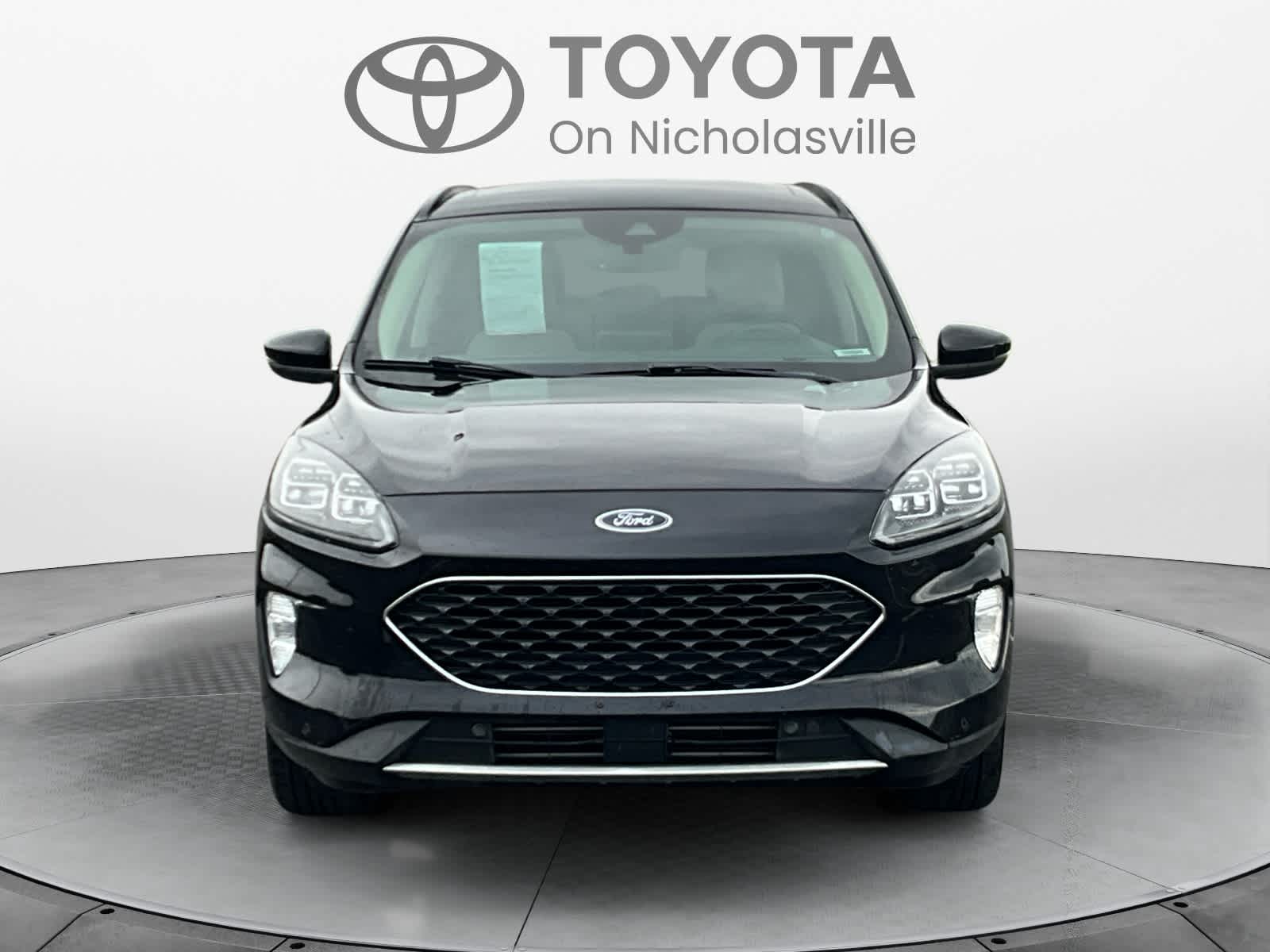 2020 Ford Escape Titanium