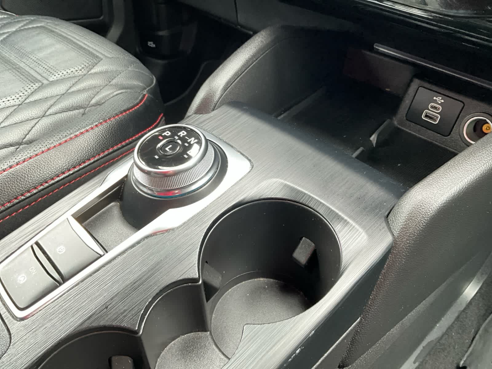 2024 Ford Escape ST-Line Elite