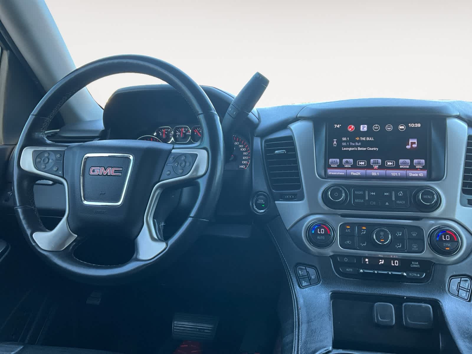 2016 GMC Yukon SLT