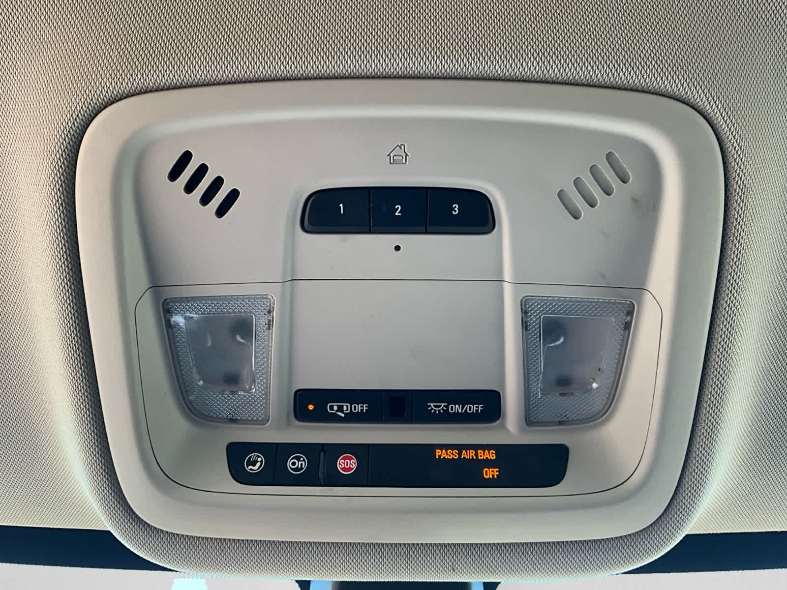 2019 Chevrolet Traverse LT Cloth