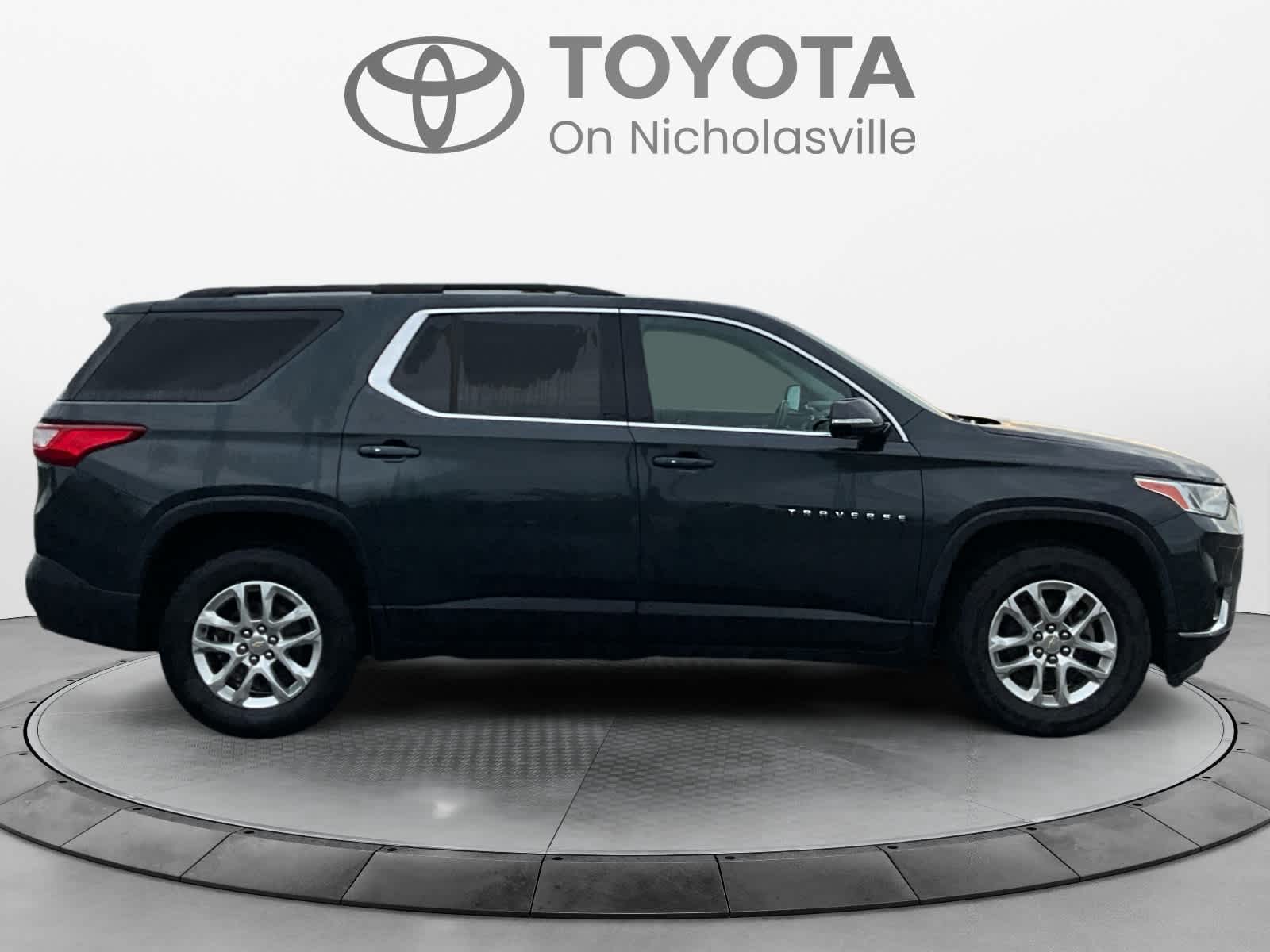 2019 Chevrolet Traverse LT Cloth