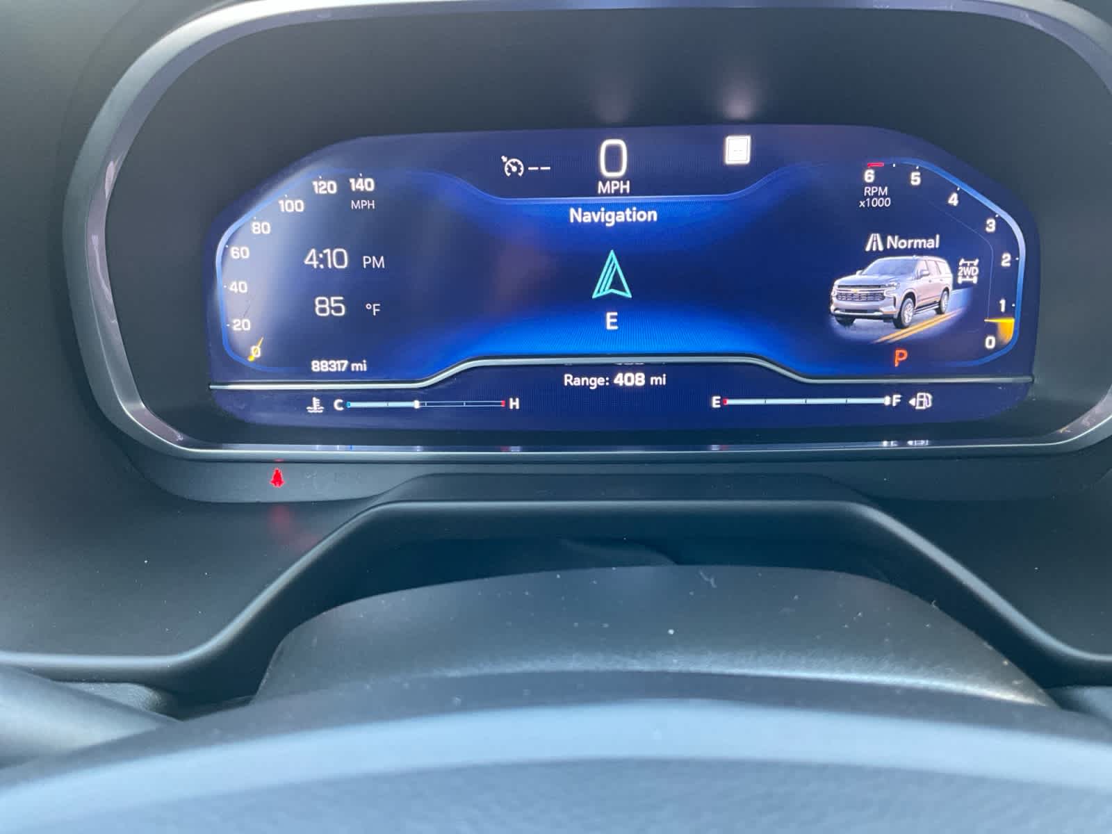 2023 Chevrolet Suburban LT