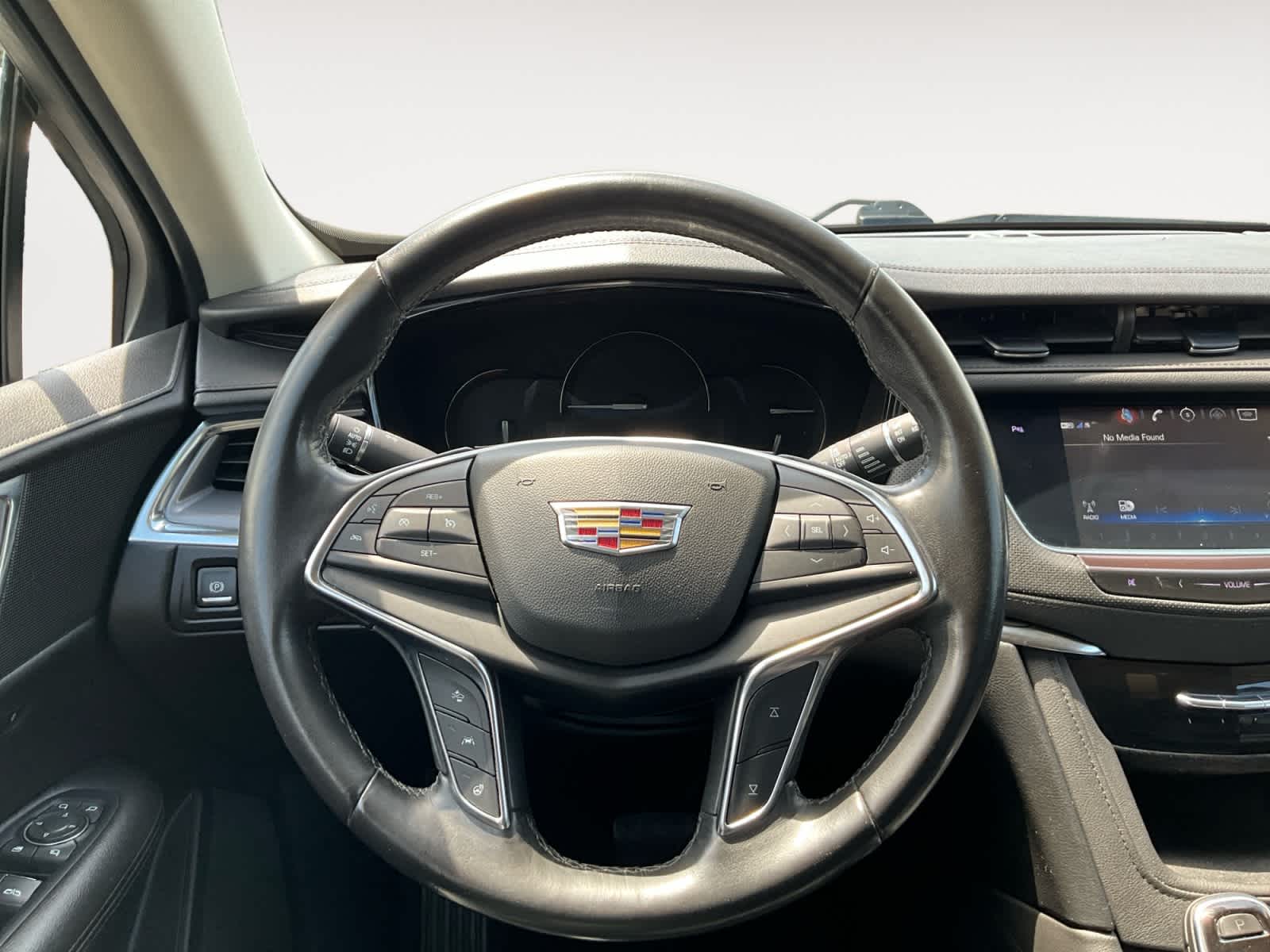 2019 Cadillac XT5 Luxury FWD