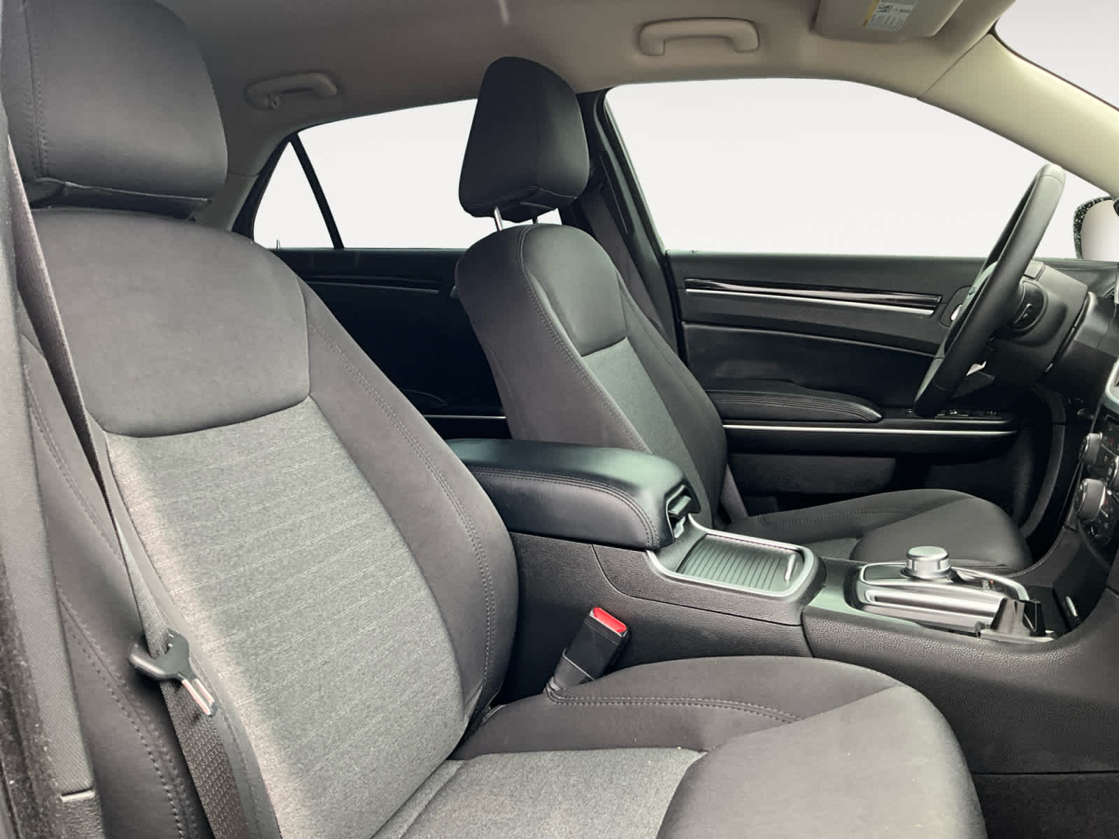 2023 Chrysler 300 Touring