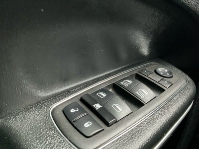 2023 Chrysler 300 Touring