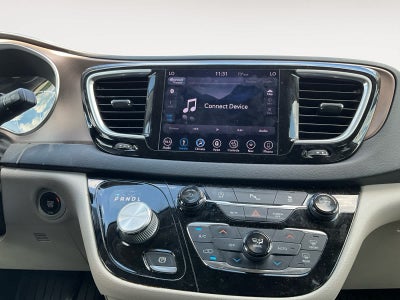 2019 Chrysler Pacifica Touring L Plus